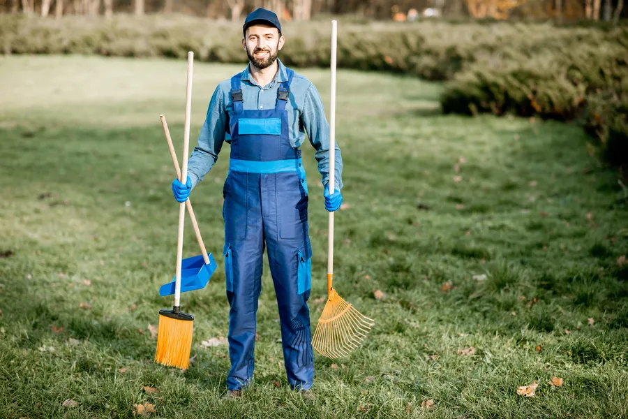 Experienced Yard Cleanup Services Monroe, WA Experienced Yard Cleanup Services Monroe, WA